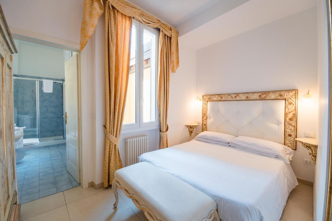 Residenza Due Torri Check In Presso Hotel Centrale Vicolo Cattani 7 ボローニャ エクステリア 写真